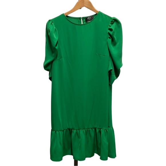 AX Paris Dresses & Skirts - AX Paris Kelly Green Flounce Hem Dress
